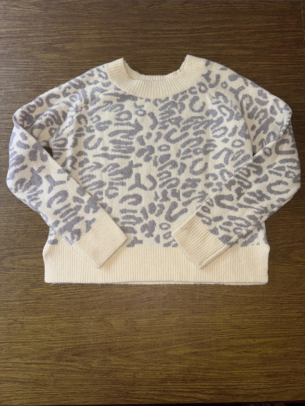 RD Style Cream Crewneck Sweater with Gray Leopard Print